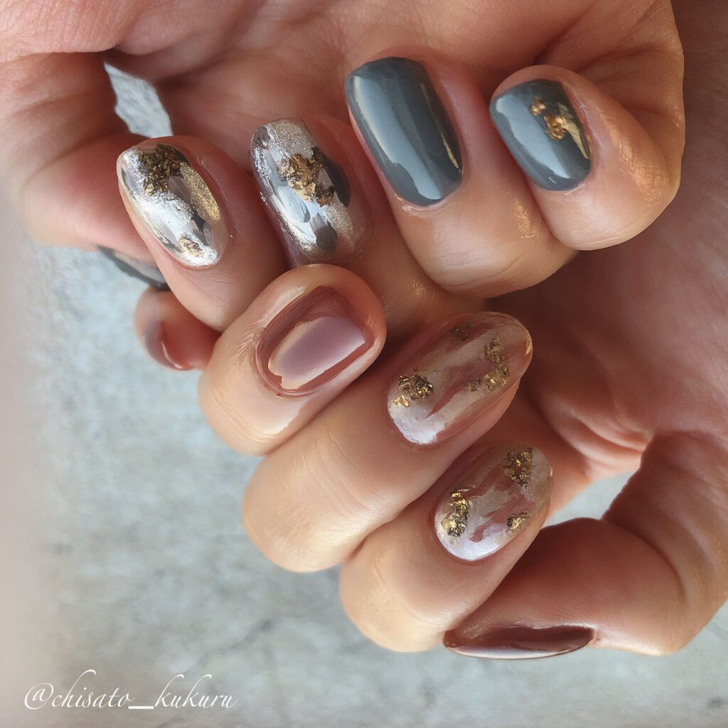 #簡単ネイル,#ネイル,#セルフネイル,#メタリックネイル,#くすみネイルのネイルデザイン