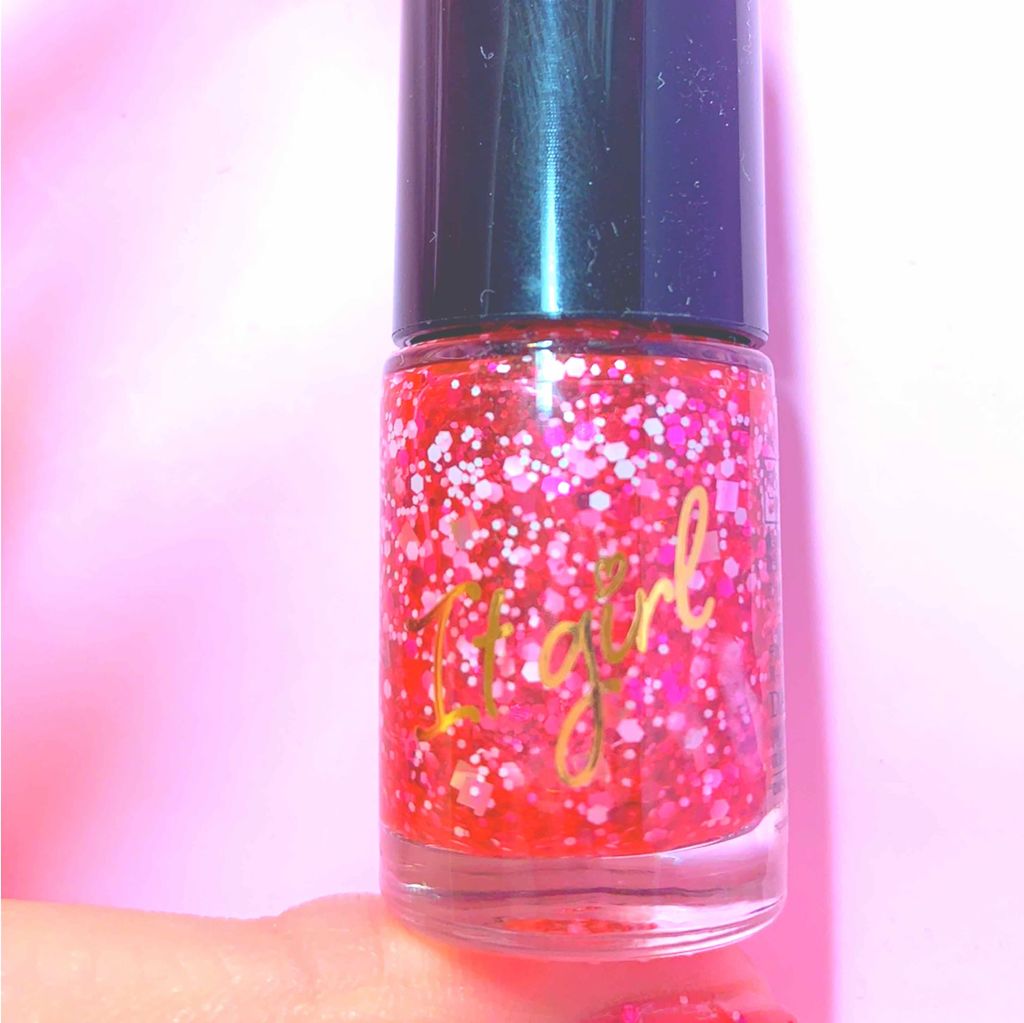 ITGグリッターネイル/DAISO/マニキュアを使ったクチコミ(1枚目)