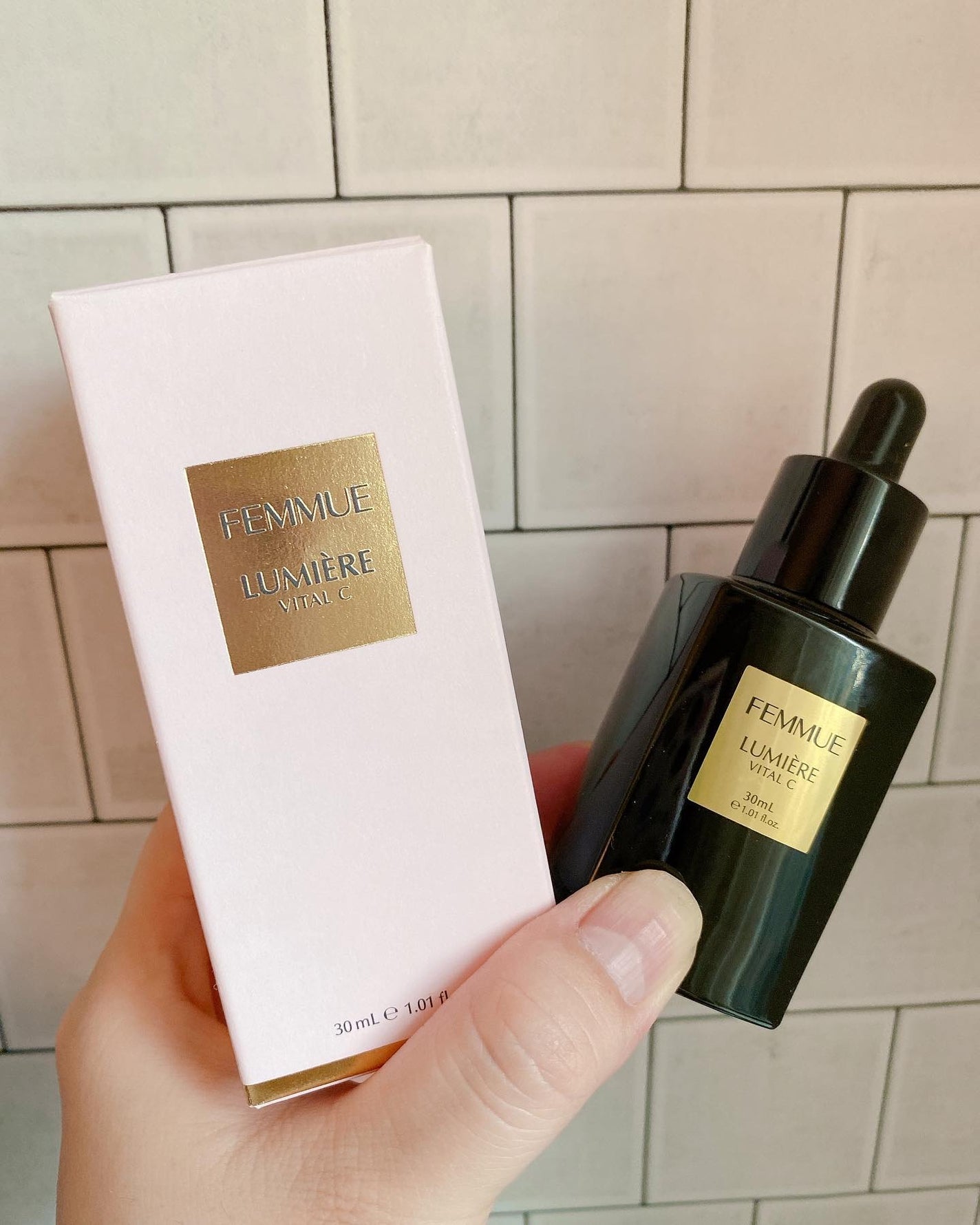 ルミエール ヴァイタルC/FEMMUE/ブースター・導入液を使ったクチコミ(1枚目)