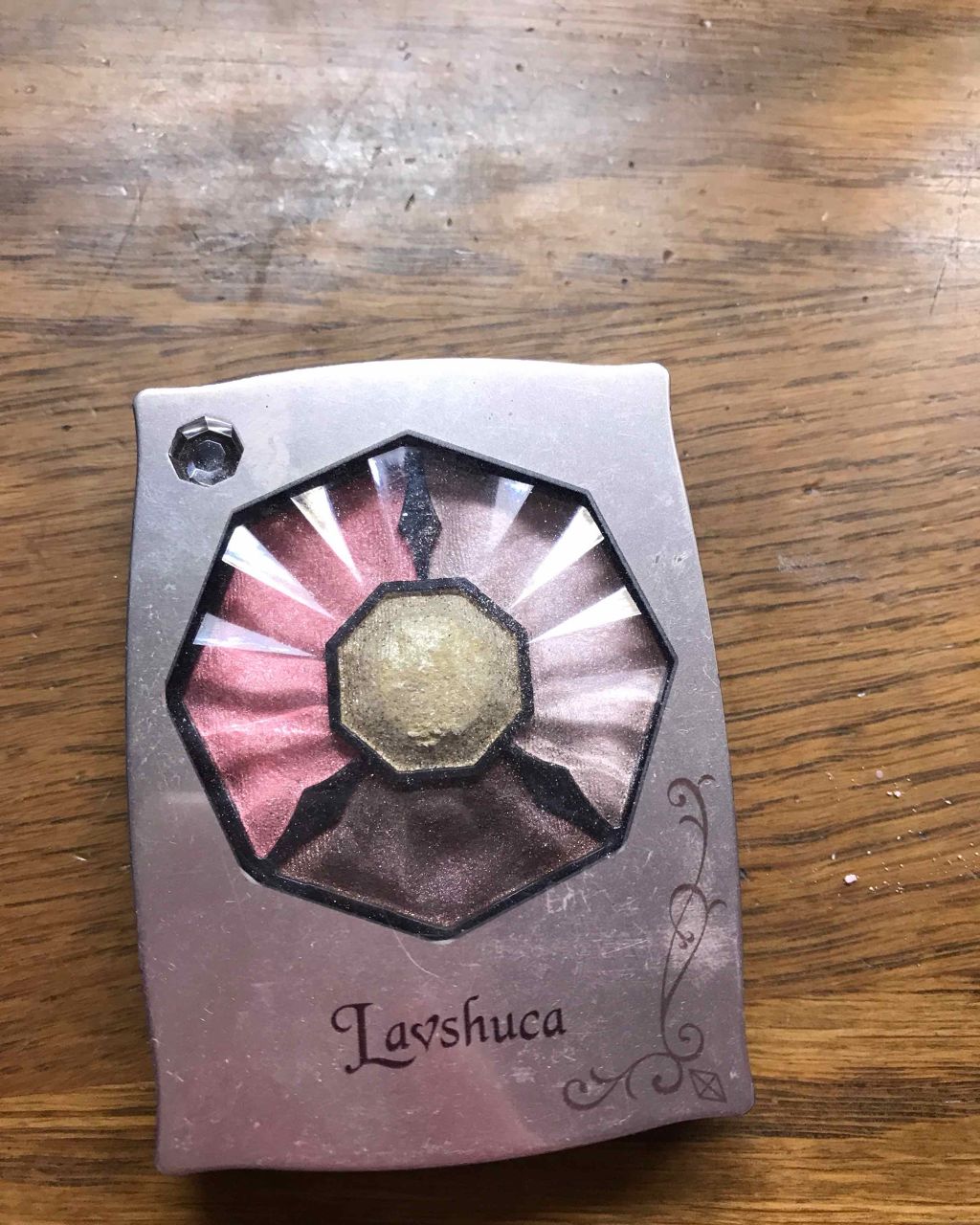 スターデコレーションアイズ/ラヴーシュカ/アイシャドウパレットを使ったクチコミ（1枚目）