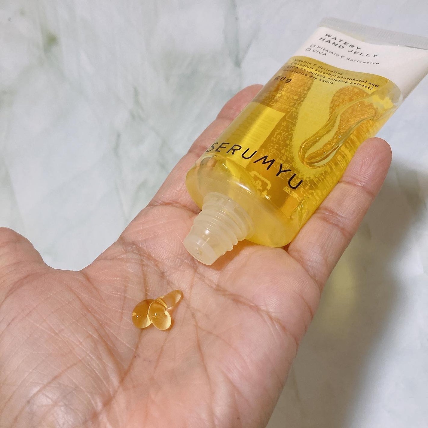 セラミュ ハンドジェリー/ナリスアップ/ハンドクリームを使ったクチコミ(3枚目)