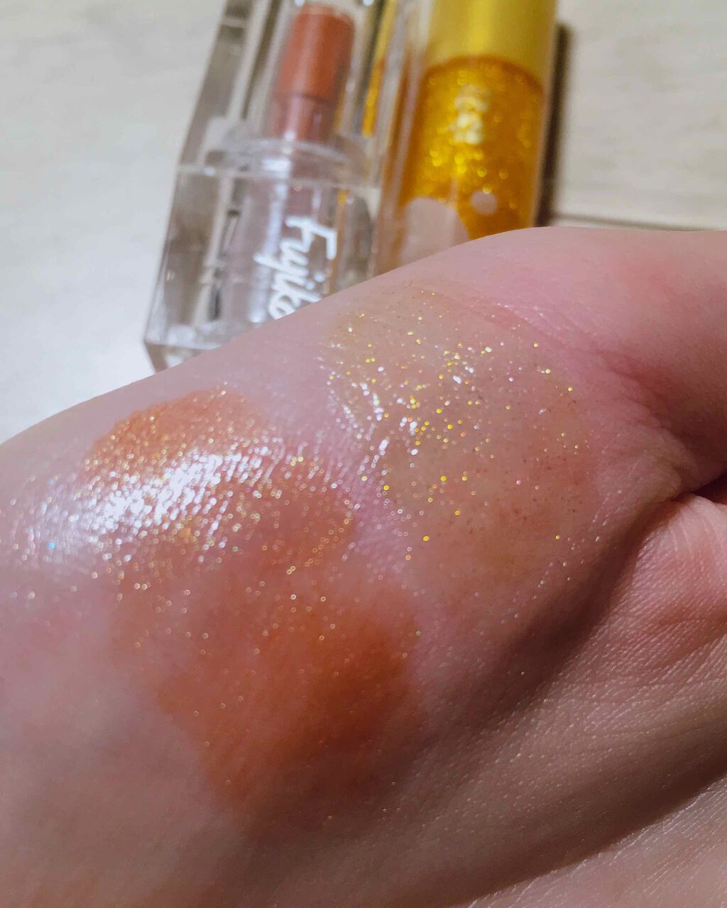 kuroko on LIPS 「❤︎ラメ好き全員 これを買え❤︎/ラメ大好き人間にはたまらない..」(3枚目)