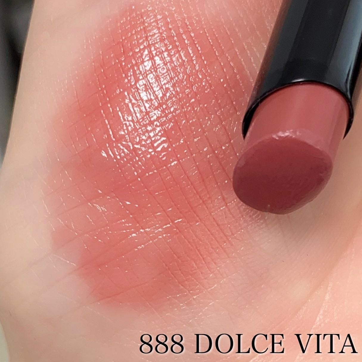 アフターグロー センシュアルシャイン リップスティック/NARS/口紅を使ったクチコミ(3枚目)