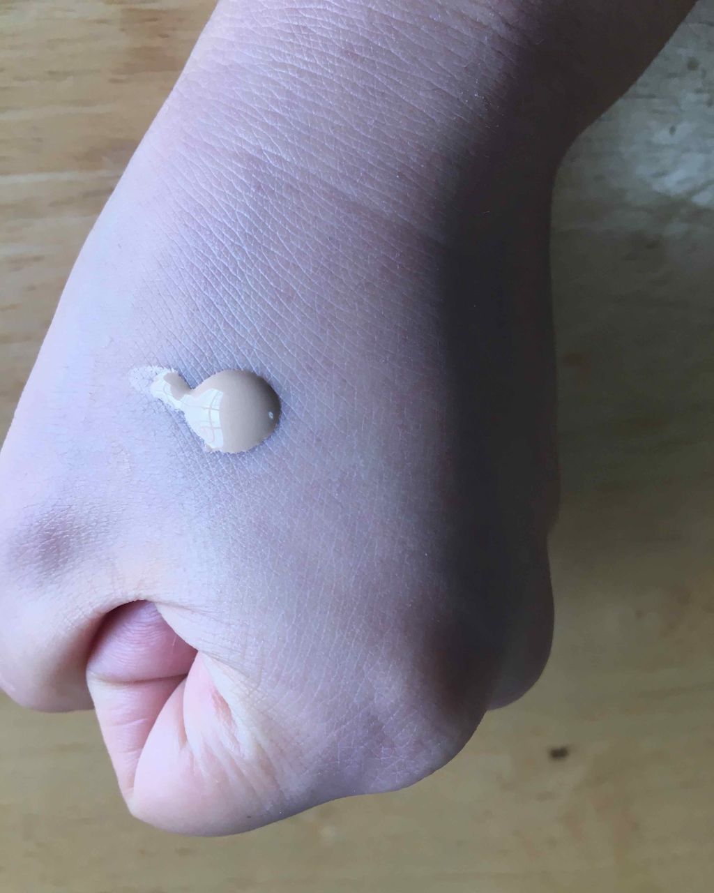 スキンティントセラム/excel/リキッドファンデーションを使ったクチコミ(2枚目)