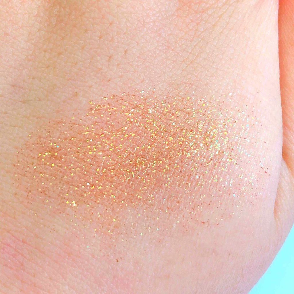 ダズルシャドウ/M・A・C/単色アイシャドウを使ったクチコミ（2枚目）