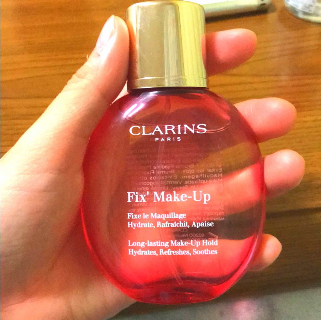 フィックス メイクアップ/CLARINS/ミスト状化粧水を使ったクチコミ（1枚目）