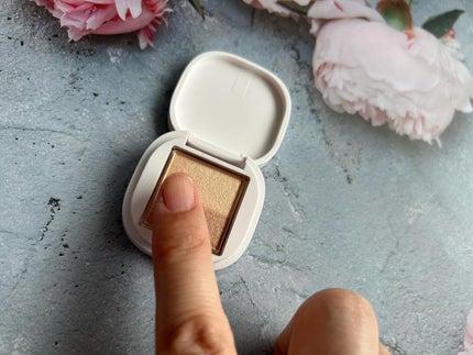 アイカラー/media luxe/アイシャドウパレットを使ったクチコミ(4枚目)