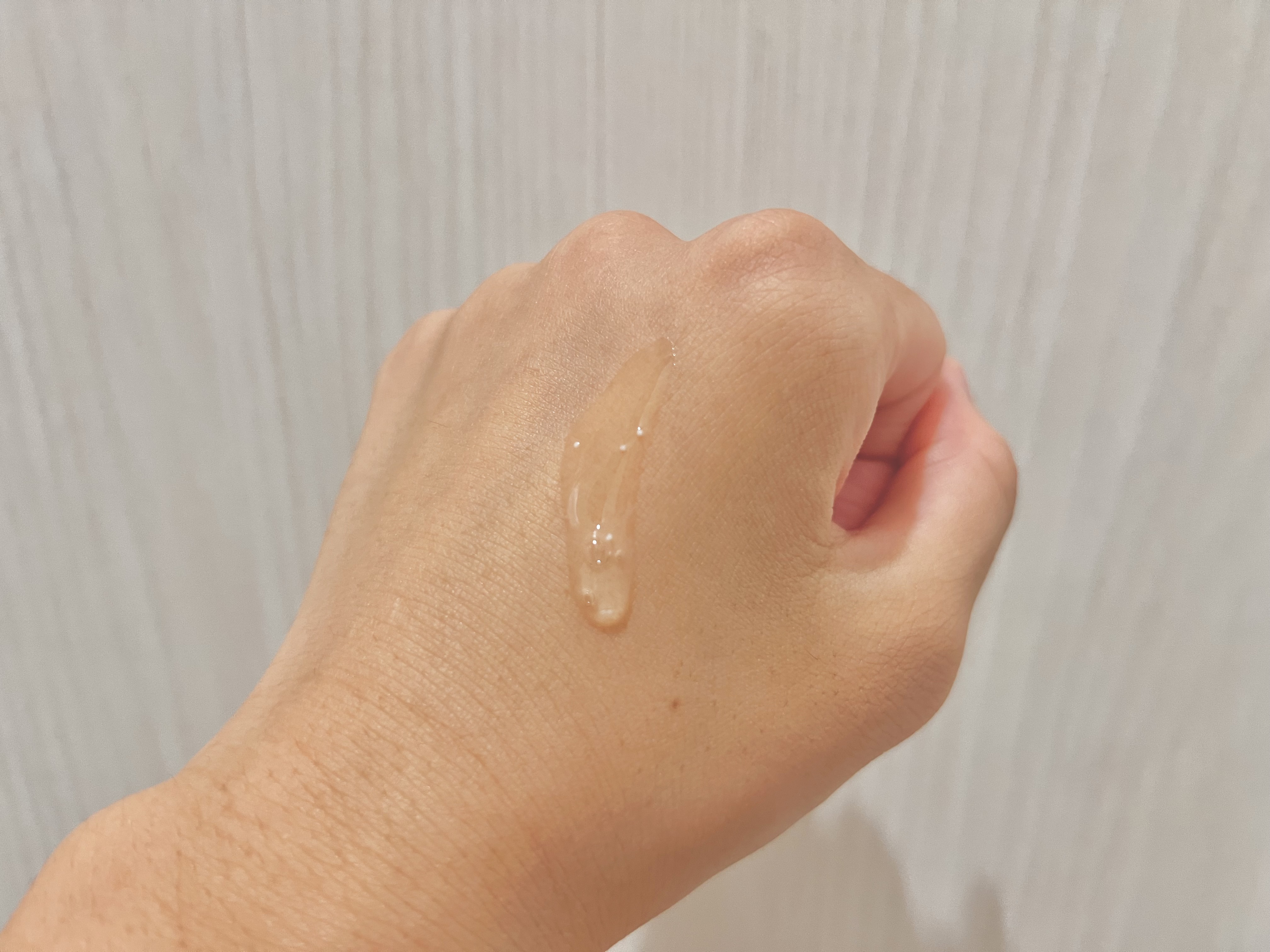 トーンブライトニング カプセルアンプル/SKIN1004/美容液を使ったクチコミ（2枚目）