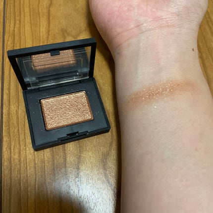 ハードワイヤードアイシャドー/NARS/単色アイシャドウを使ったクチコミ(1枚目)