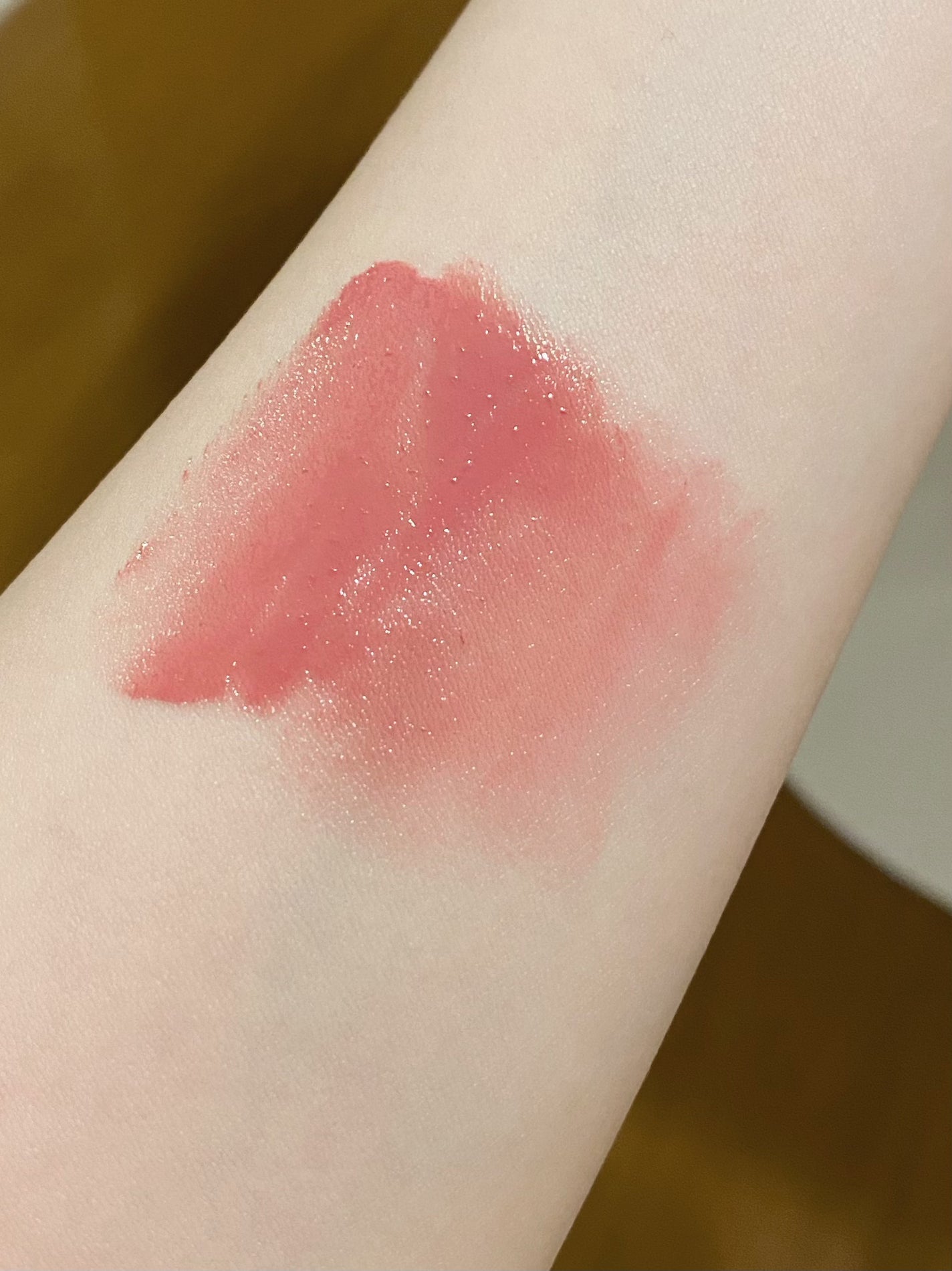 リップエッセンスカラー/無印良品/リップグロスを使ったクチコミ(3枚目)