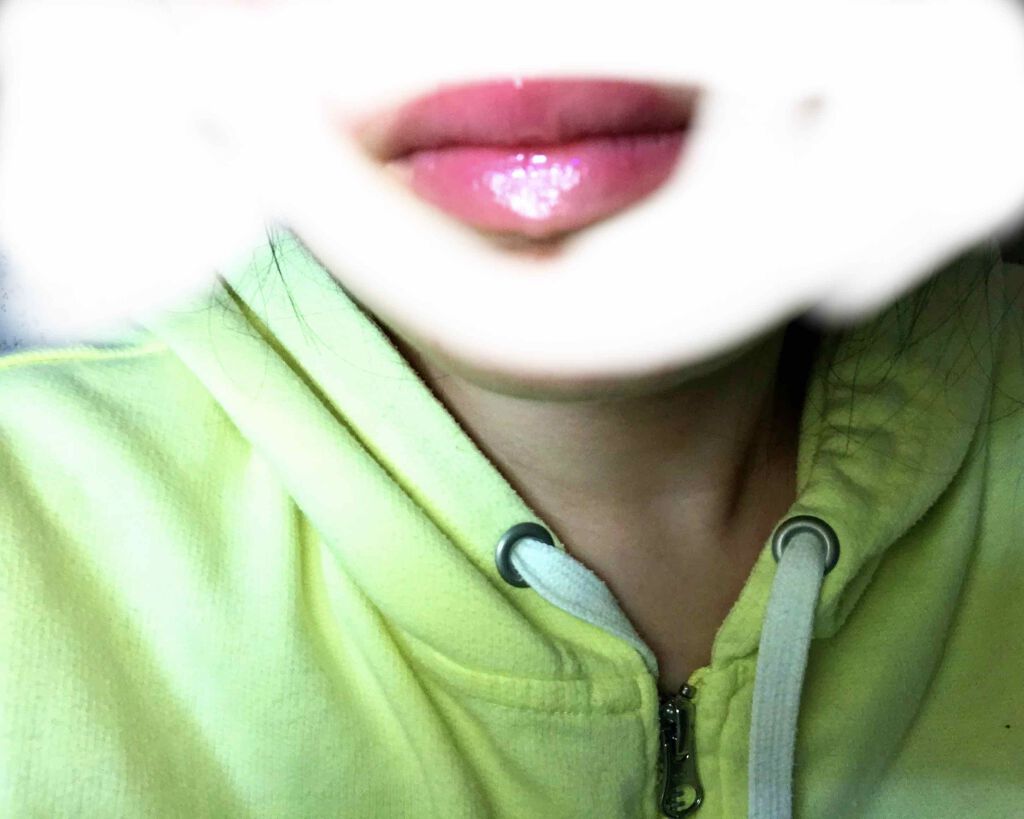 オペラ シアーリップカラー RN/OPERA/リップグロスを使ったクチコミ（2枚目）