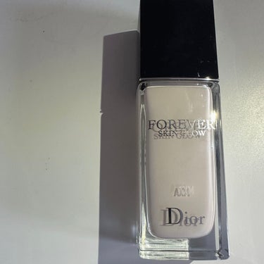 ディオールスキン フォーエヴァー フルイド グロウ 00ニュートラル/Dior/リキッドファンデーションを使ったクチコミ（1枚目）