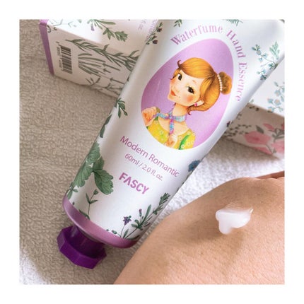 ウォーターフュームハンドエッセンス/FASCY(パーシー)/ハンドクリームを使ったクチコミ(6枚目)