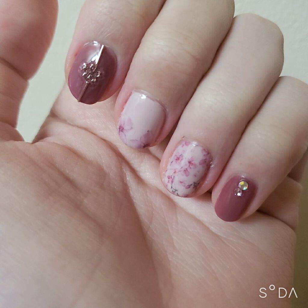 しずくネイルシール/キャンドゥ/ネイルシールを使ったクチコミ（2枚目）