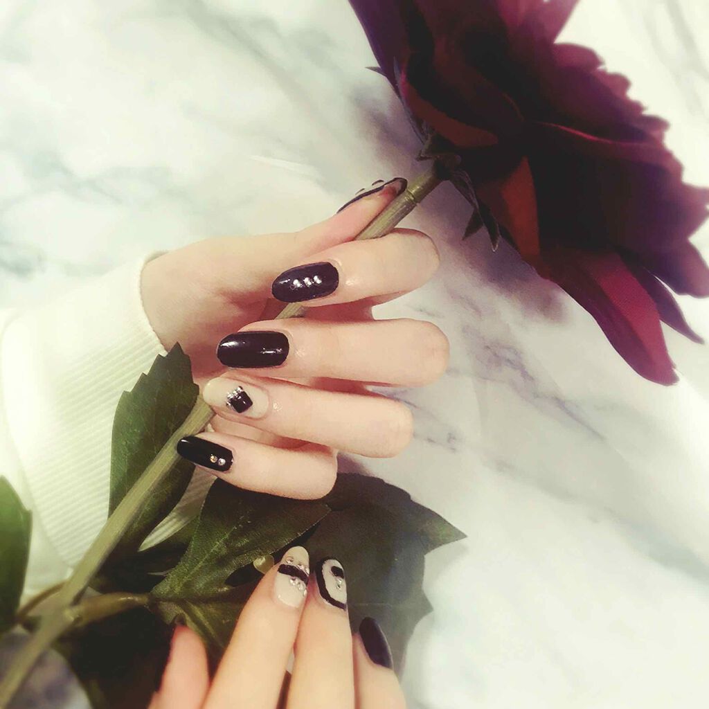 カラフルネイルズ/キャンメイク/マニキュアを使ったクチコミ(2枚目)