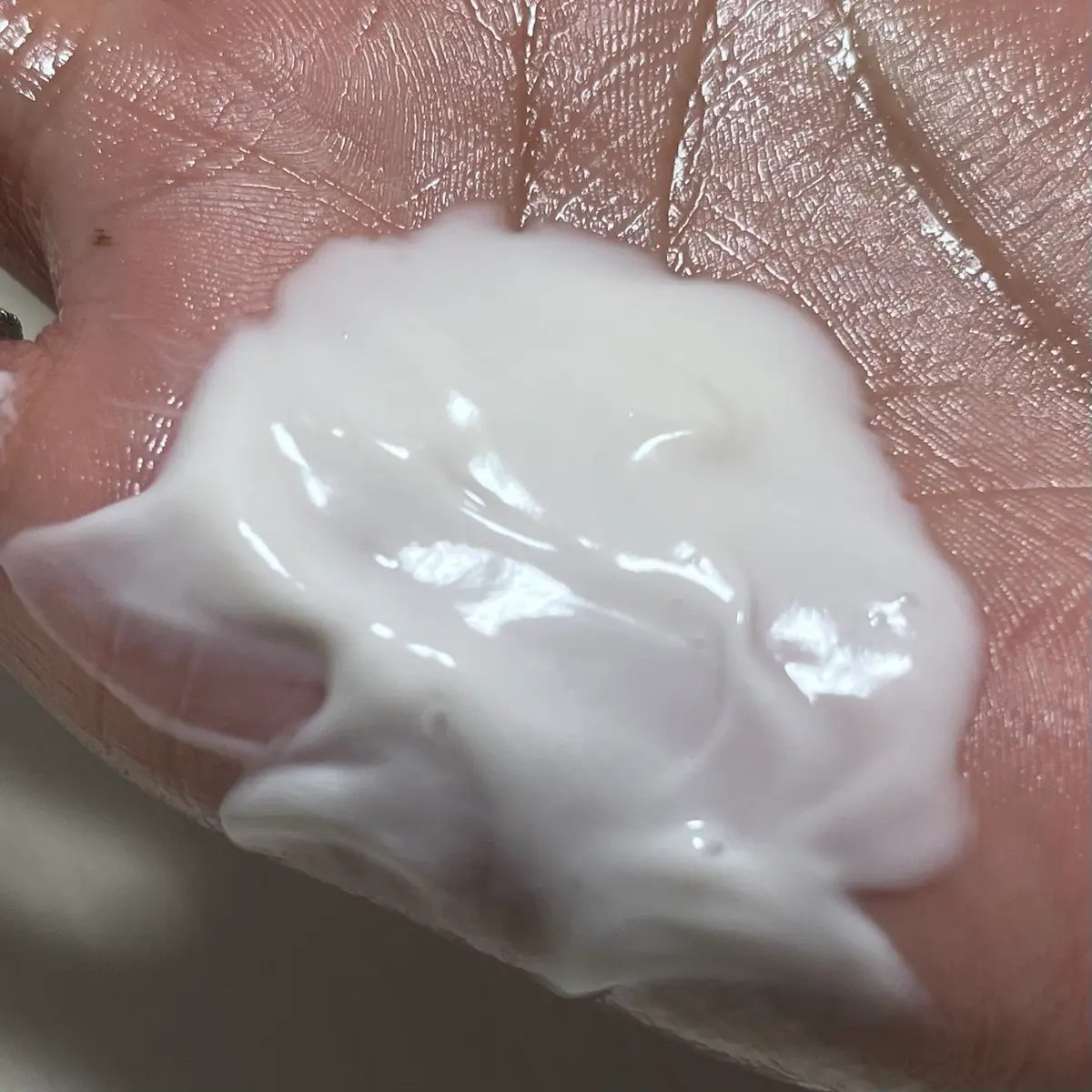 リードルショット リフティングクリーム/VT/フェイスクリームを使ったクチコミ（2枚目）