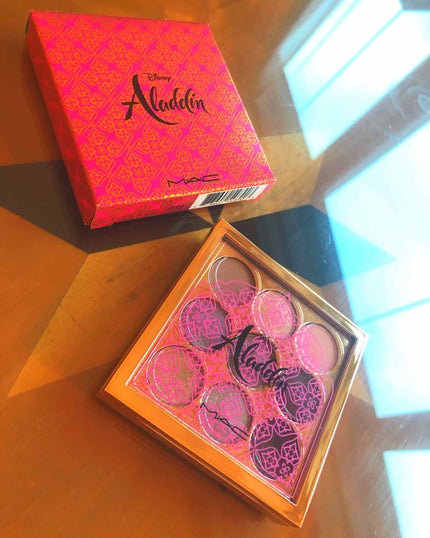 スモール アイシャドウ×9/M・A・C/アイシャドウパレットを使ったクチコミ(1枚目)