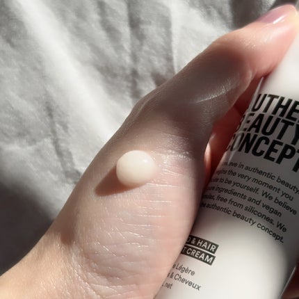 ハンド&ヘア ライトセラム/AUTHENTIC BEAUTY CONCEPT/ハンドクリームを使ったクチコミ(2枚目)