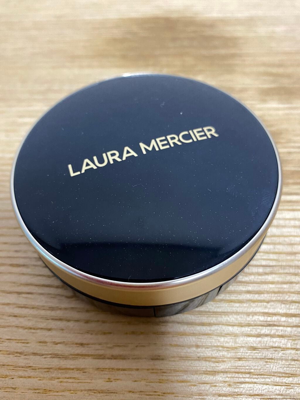 フローレス ルミエール ラディアンス パーフェクティング クッション/ローラ メルシエ/クッションファンデーションを使ったクチコミ(1枚目)