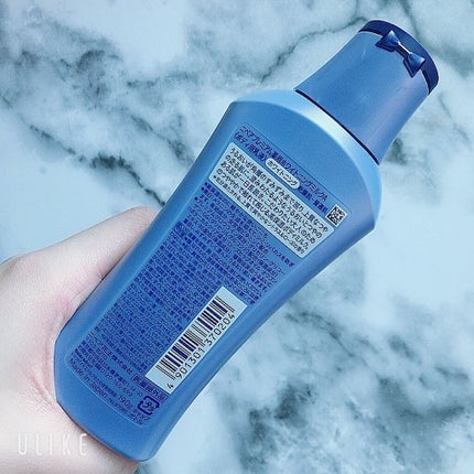 プレミアムボディミルク ホワイトニング【医薬部外品】 /ニベア/ボディミルクを使ったクチコミ(4枚目)