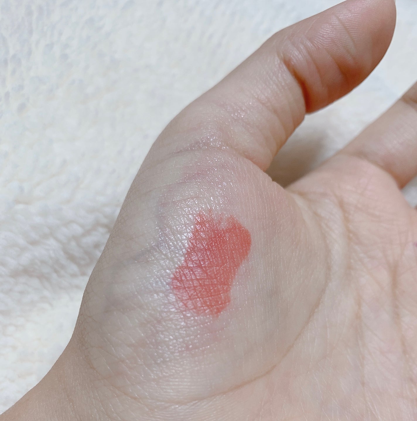 ジェリーイングヌードグロス/Laka/リップグロスを使ったクチコミ(2枚目)