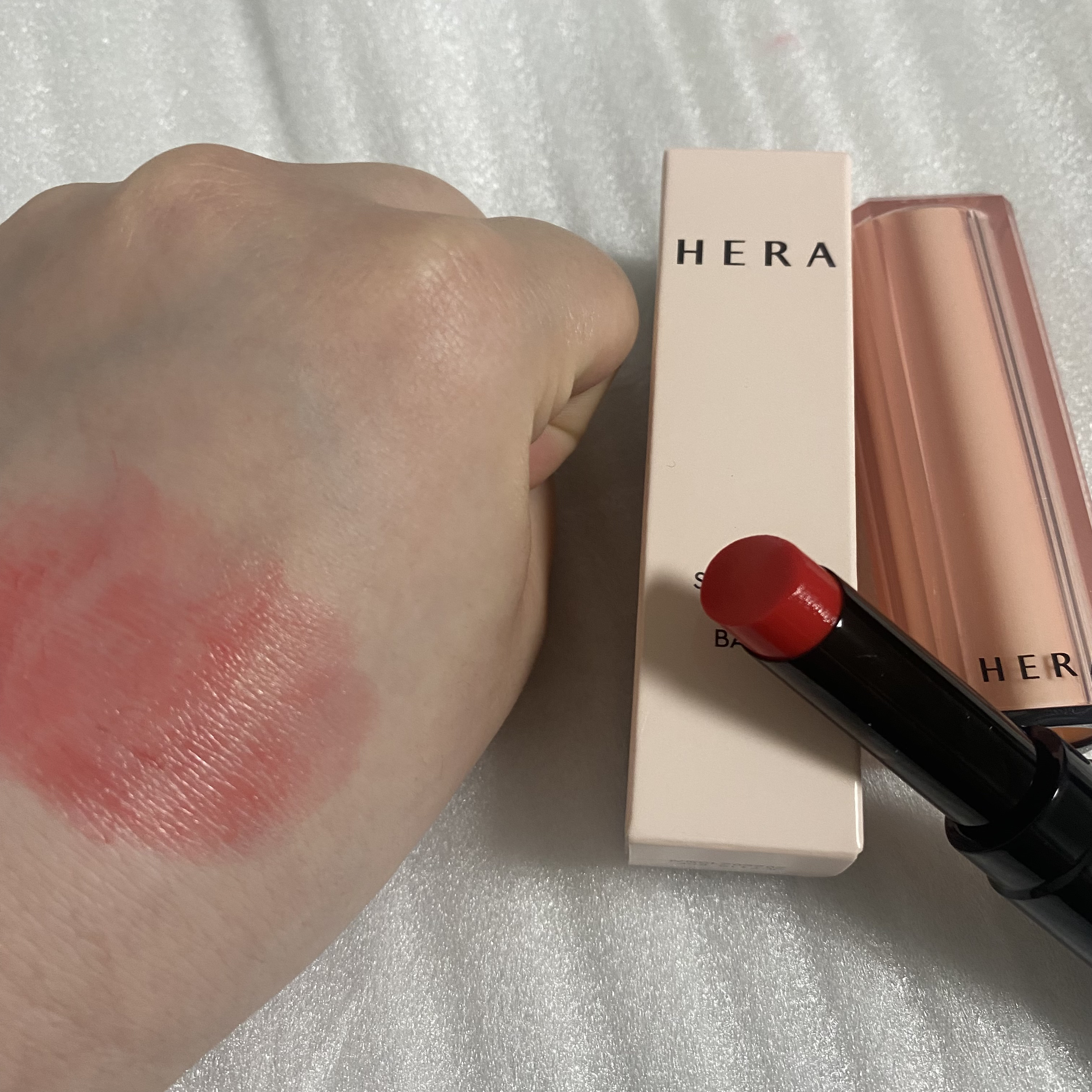 センシュアル ヌードバーム/HERA/リップバームを使ったクチコミ（2枚目）