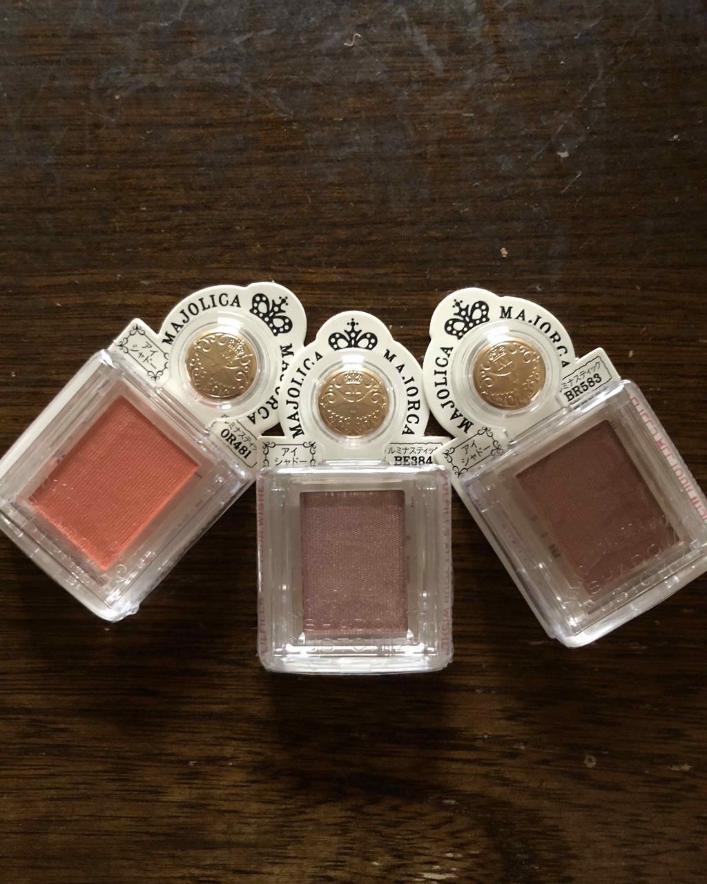 シャドーカスタマイズ/MAJOLICA MAJORCA/単色アイシャドウを使ったクチコミ(1枚目)