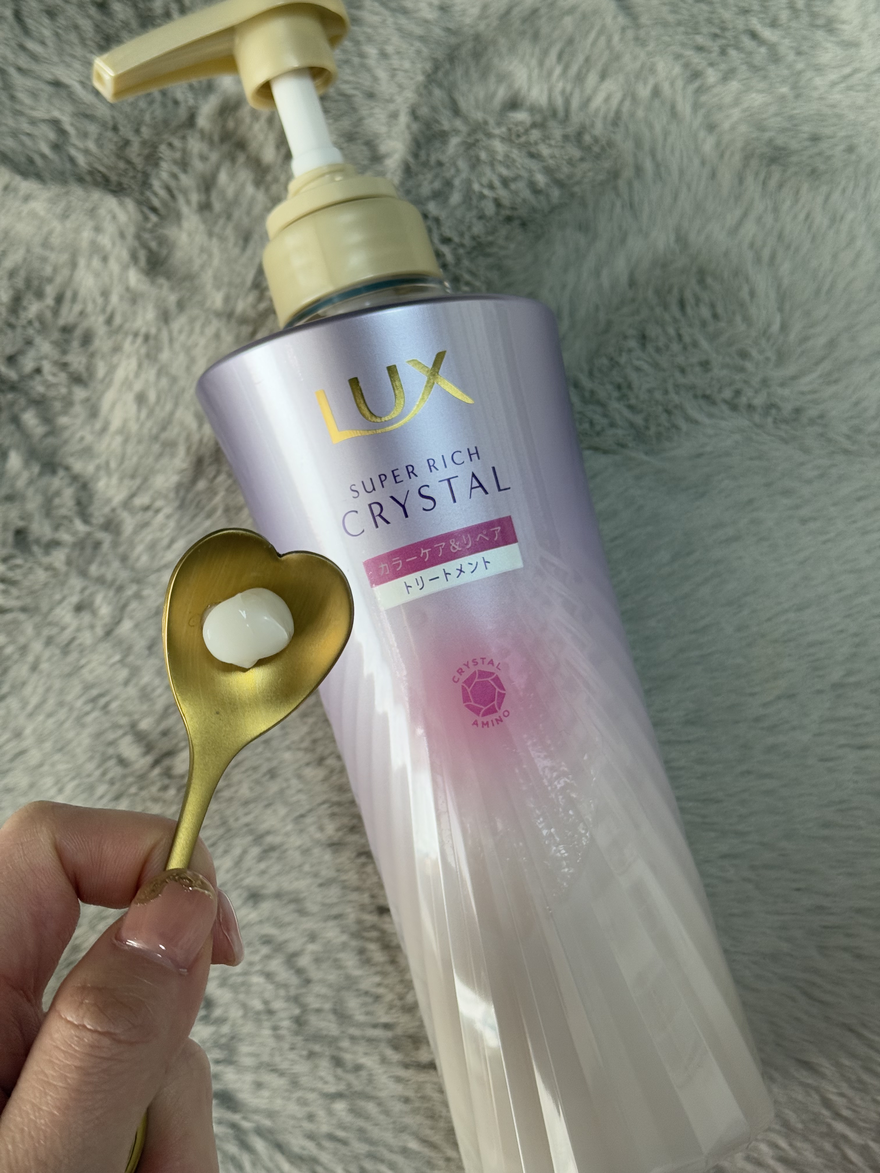 スーパーリッチクリスタル　カラーケア＆リペア　ヘアオイル/LUX/ヘアオイルを使ったクチコミ（3枚目）