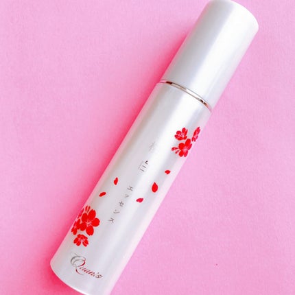 Quanis 桜白エッセンスのクチコミ「パケが可愛すぎる!!
ときめきが止まらない薬用美白美容液🌸
#yunaレビュー
⭐️⭐️.....」(3枚目)