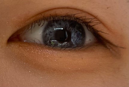 AIRI on LIPS 「私が何回もリピ買いしてる、オススメのアイシャドウパレットです♡..」(6枚目)