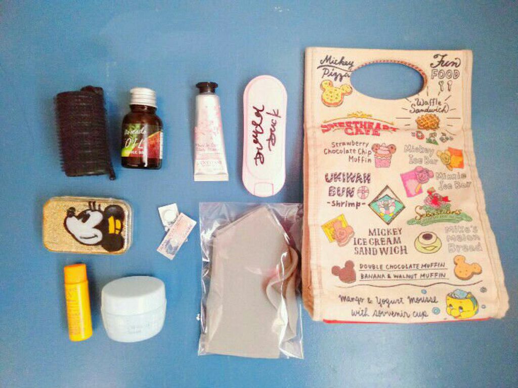 ビューティーワールド カプセルオイルのクチコミ「お正月も終り、今日から学校がスタートする所も多いのではないでしょうか？今回はポケットに常に持ち.....」（3枚目）