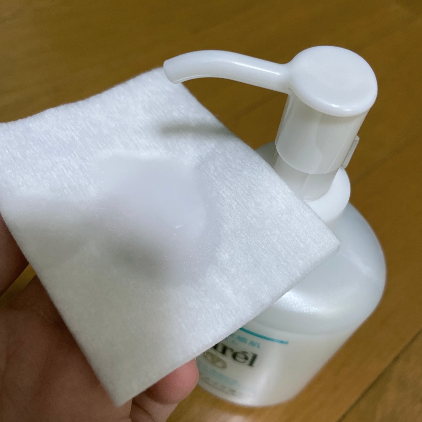 キュレル 潤浸保湿 乳液ケアメイク落とし/キュレル/ミルククレンジングを使ったクチコミ(2枚目)