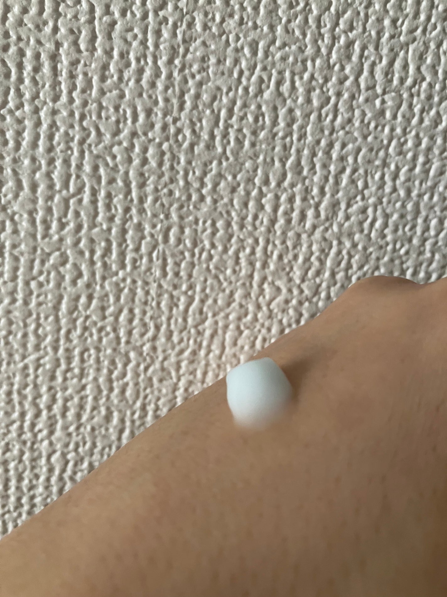 ミラクルスージングセラム/La'dor/プレスタイリング・寝ぐせ直しを使ったクチコミ(4枚目)