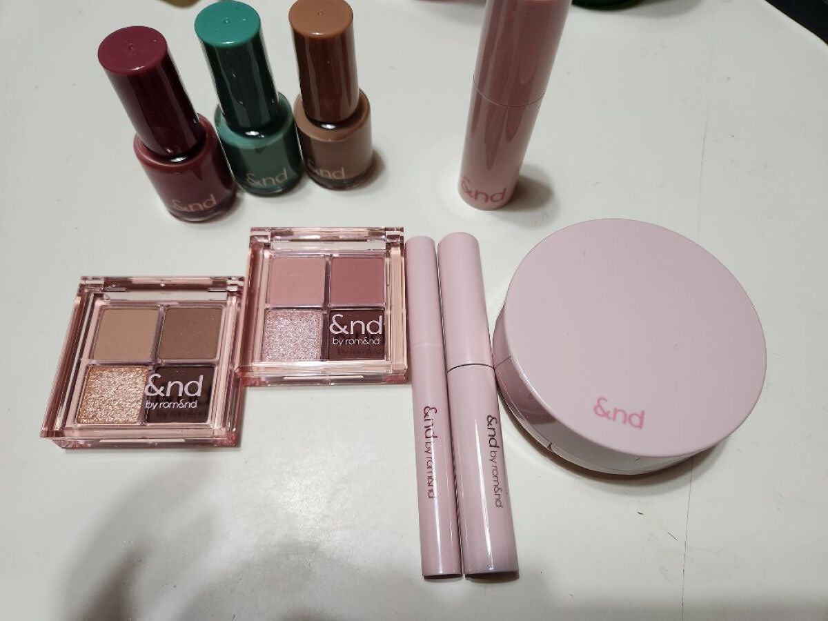 アンドバイロムアンド グラッシーボムティント/&nd by rom&nd/リップティントを使ったクチコミ(1枚目)