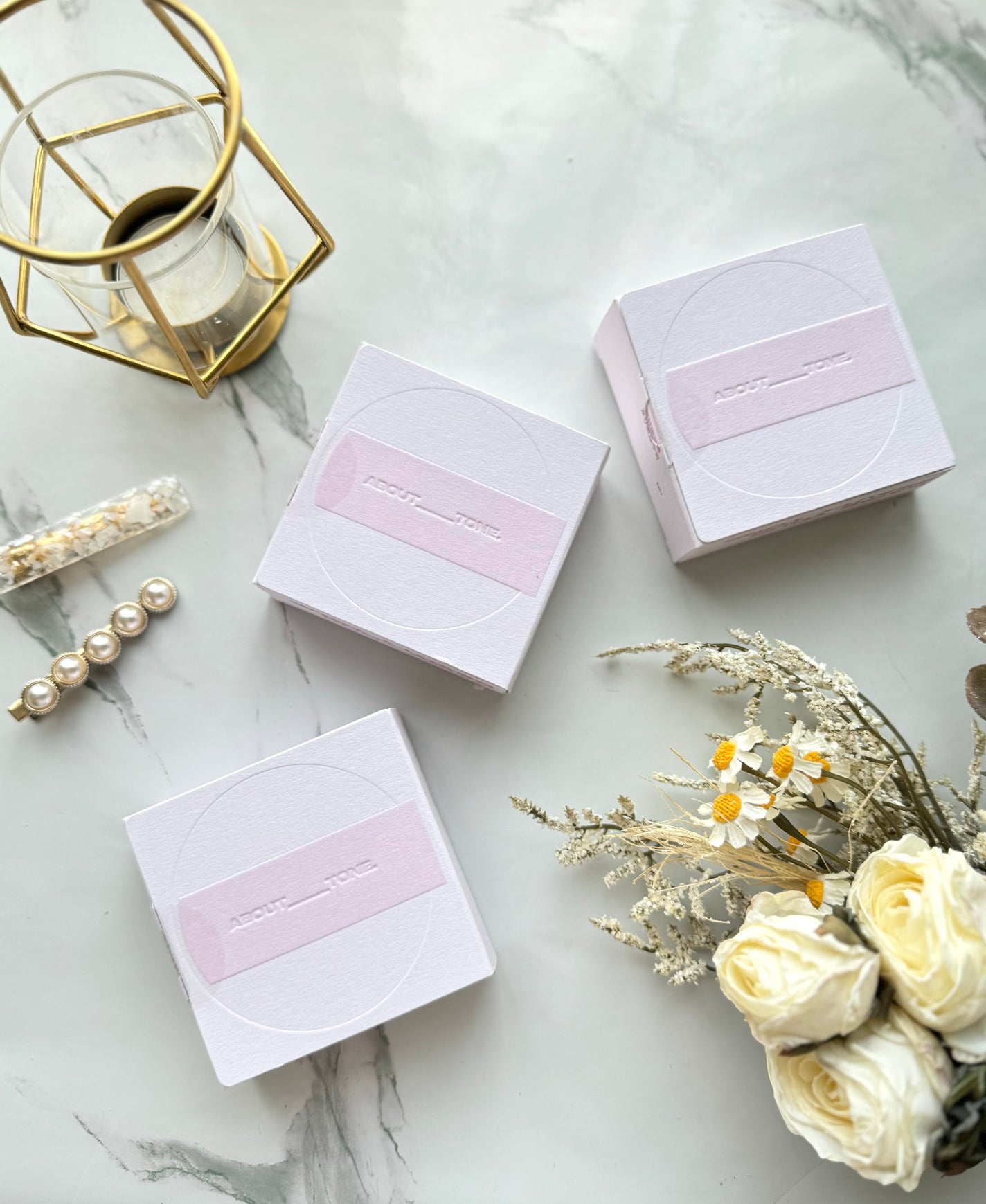 arisya08 on LIPS 「アバウトトーンザ・ブラーパウダーパクト全3色🩷01.ライト 0..」(6枚目)