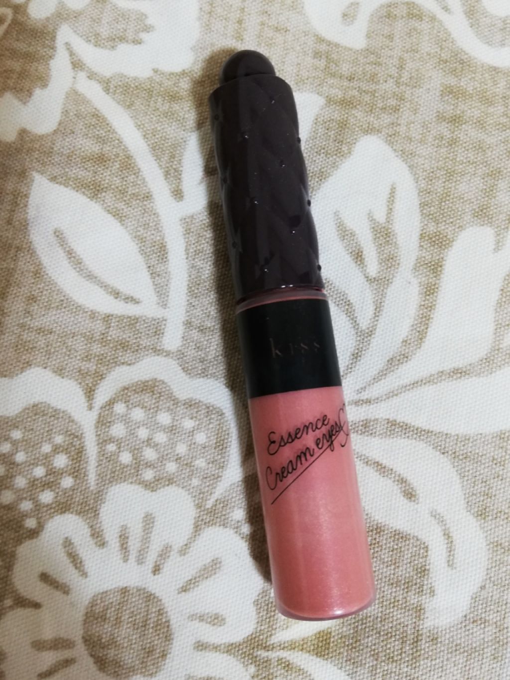 エッセンスクリームアイズ/KiSS/リキッドアイシャドウを使ったクチコミ（1枚目）