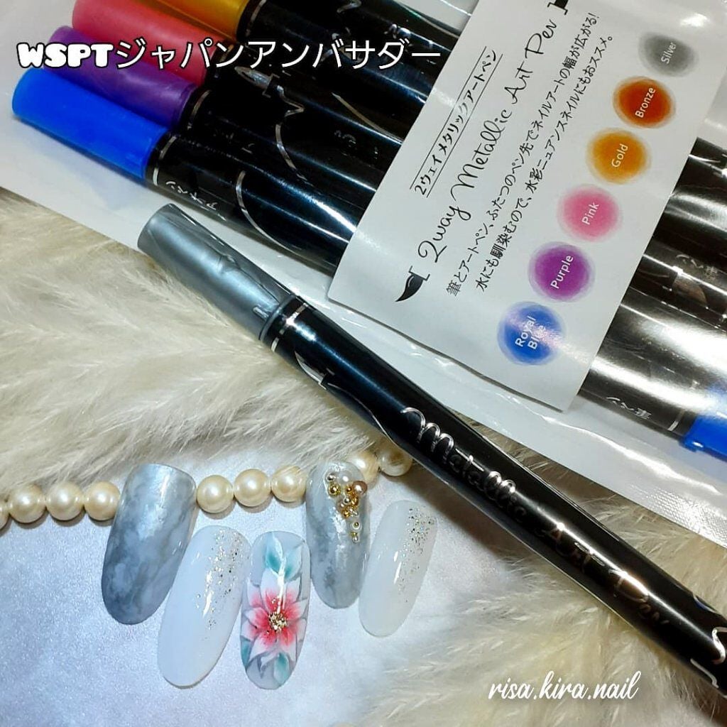 r.kira.nail on LIPS 「wsptジャパン様の#2ウェイメタリックアートペンお花の縁を描..」(1枚目)