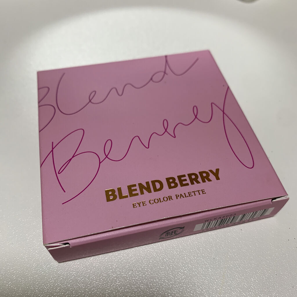 オーラクリエイション/BLEND BERRY/アイシャドウパレットを使ったクチコミ（3枚目）