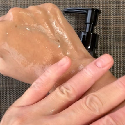 ホットマッサージ ジェルオイル(オリーブ)/CARESSA/ボディオイルを使ったクチコミ(4枚目)