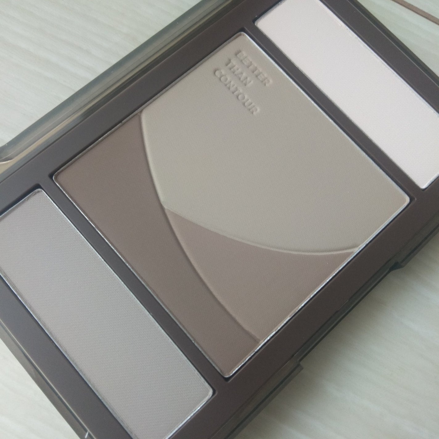 ベターザンコントゥア/rom&nd/シェーディングを使ったクチコミ(2枚目)