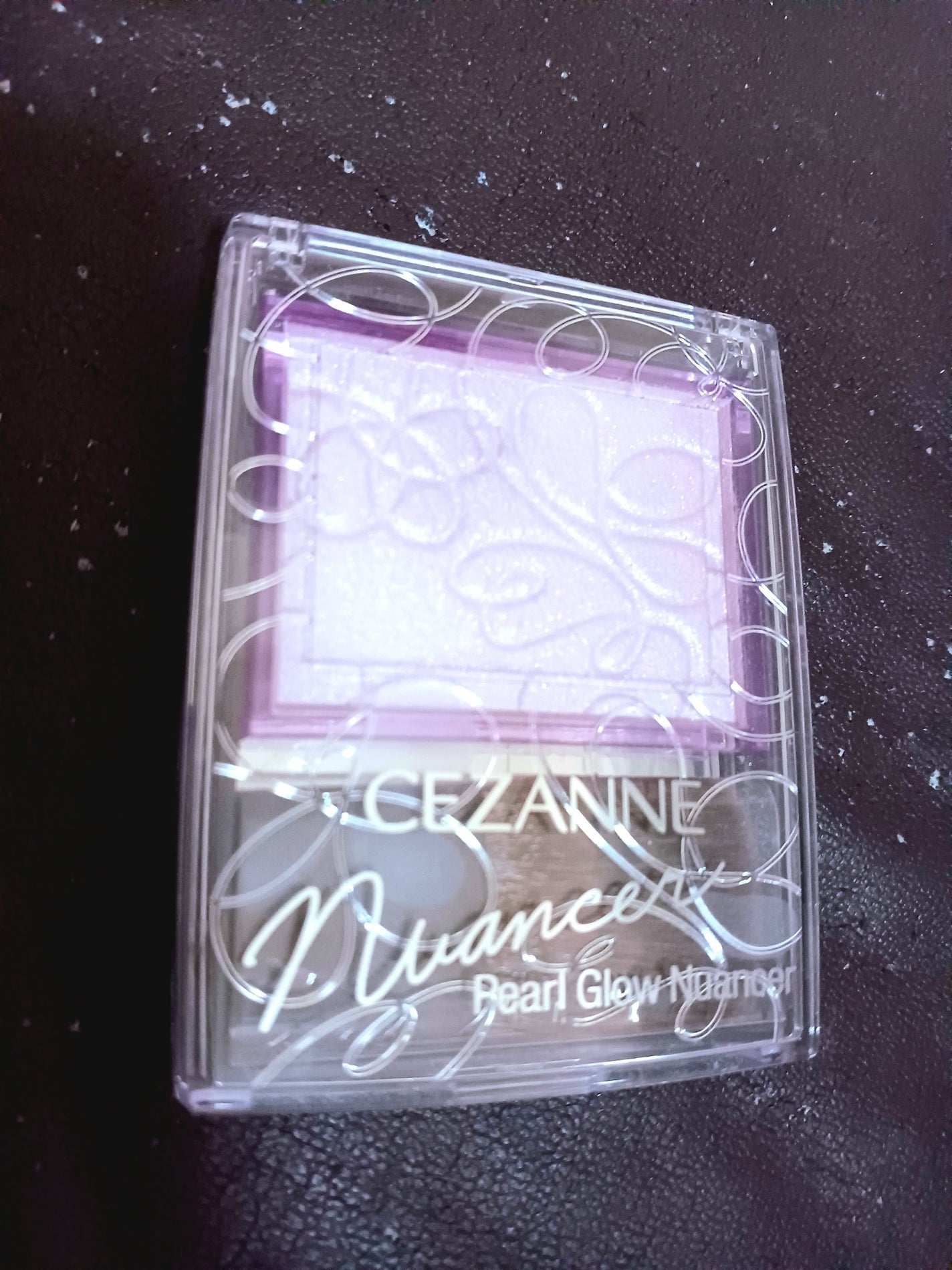 パールグロウニュアンサー/CEZANNE/パウダーハイライトを使ったクチコミ(2枚目)