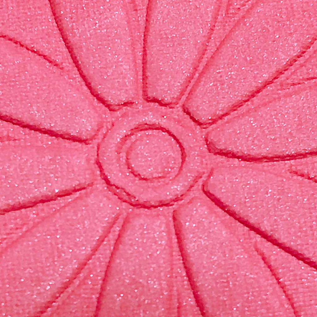 デイジー ポップ ブラッシャー/MACQUEEN NEWYORK/パウダーチークを使ったクチコミ（2枚目）