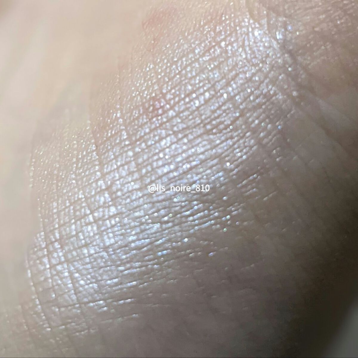 ブライトアップアイシャドウ/media/単色アイシャドウを使ったクチコミ（3枚目）