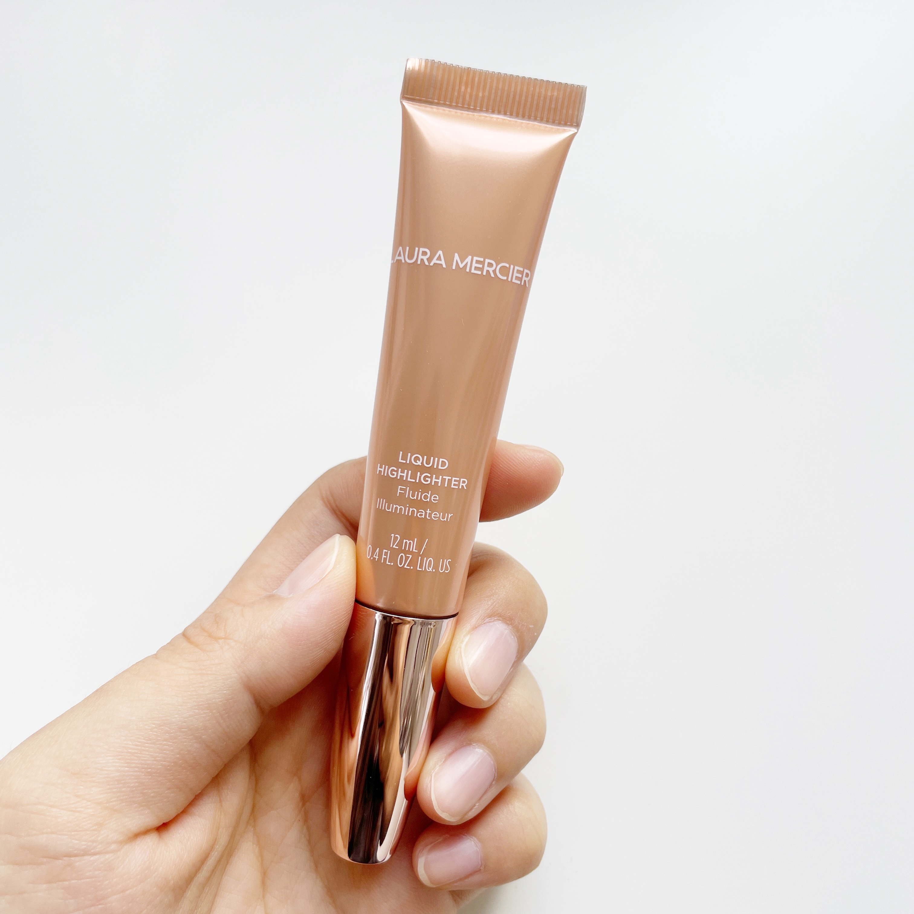 ローズグロウ リキッド イルミネーター/ローラ メルシエ/リキッドハイライトを使ったクチコミ（3枚目）