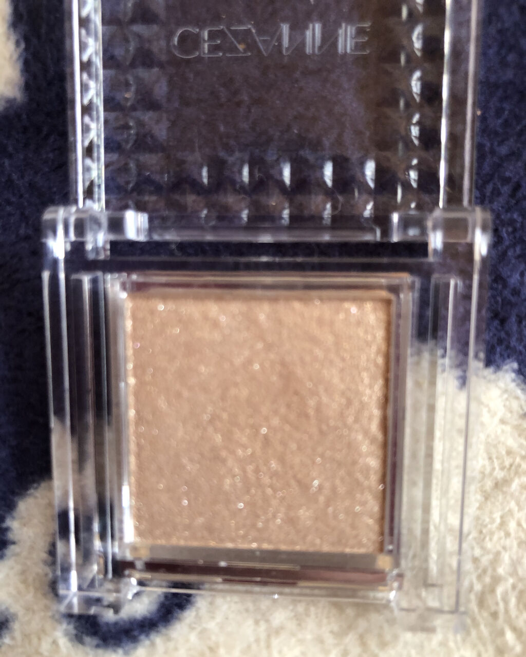 シングルカラーアイシャドウ/CEZANNE/単色アイシャドウを使ったクチコミ（2枚目）