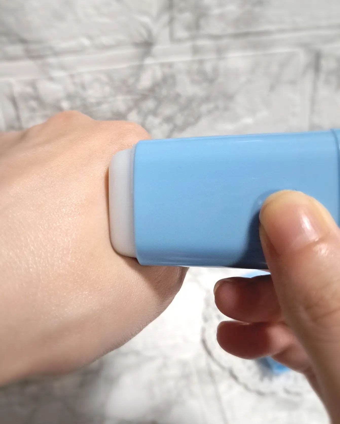 マム ワセリンスティック 17g/マム/ボディクリームを使ったクチコミ(4枚目)