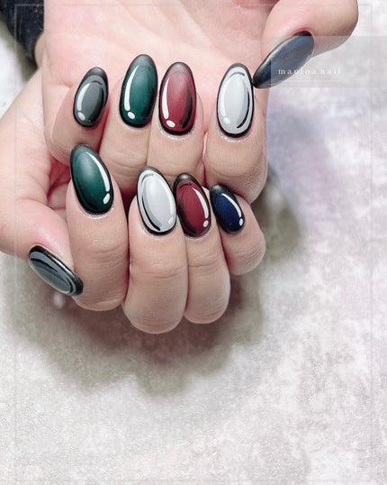 mauloa_nail on LIPS 「・流行りのコミックネイル☺️🌈いつもありがとうございます💗・ネ..」(1枚目)