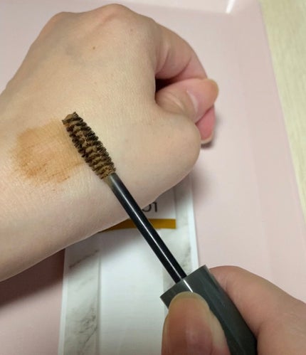 リッチカラー アイブロウマスカラ/GENE TOKYO/眉マスカラを使ったクチコミ(3枚目)