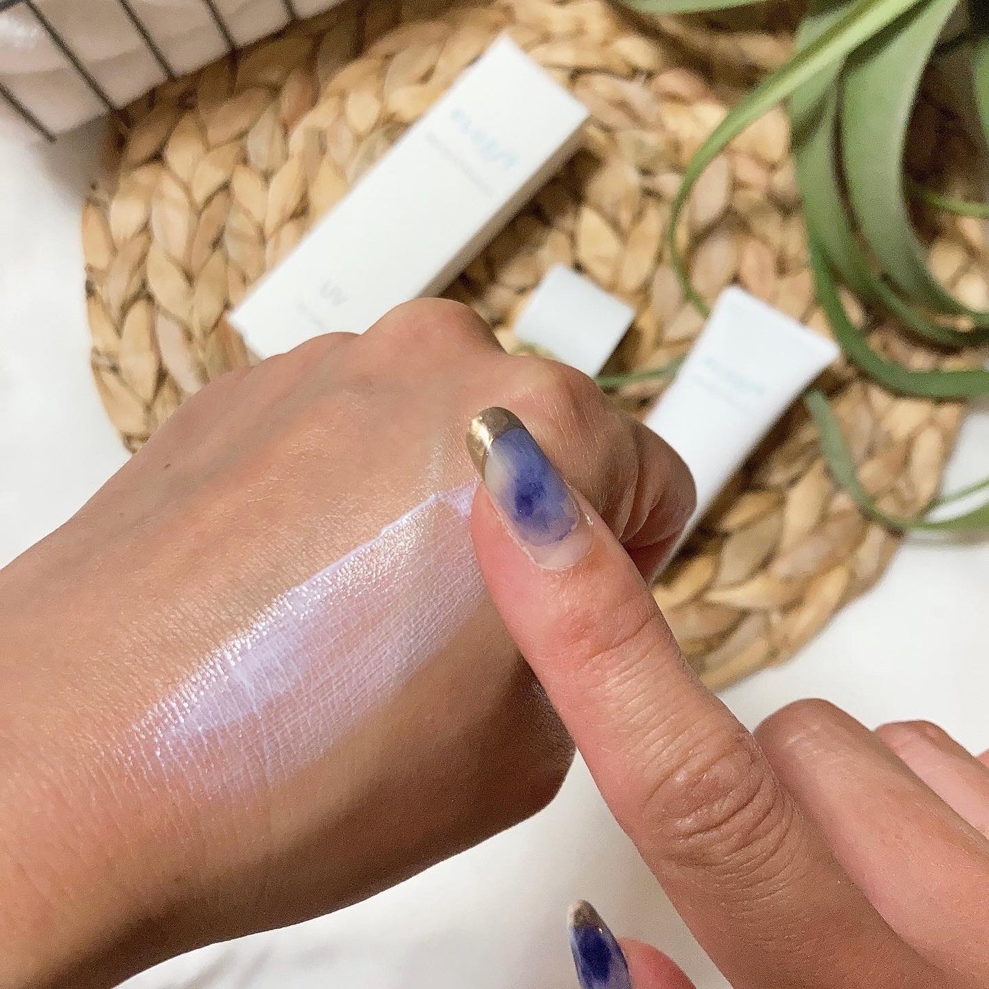 トーンアップUVプロテクター/PLUEST/日焼け止めクリームを使ったクチコミ(3枚目)