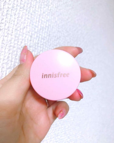 innisfree リキッドシャドウ 2019 JEJU COLOR PICKERのクチコミ「Q10さんでGETしました😌
まずパッケージが可愛すぎる🥺💯💋
実際付けてみると、めっちゃ偏光.....」（3枚目）